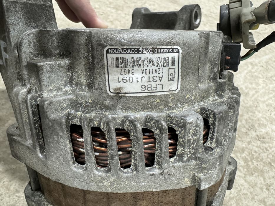 Гениратор на Maza Ford