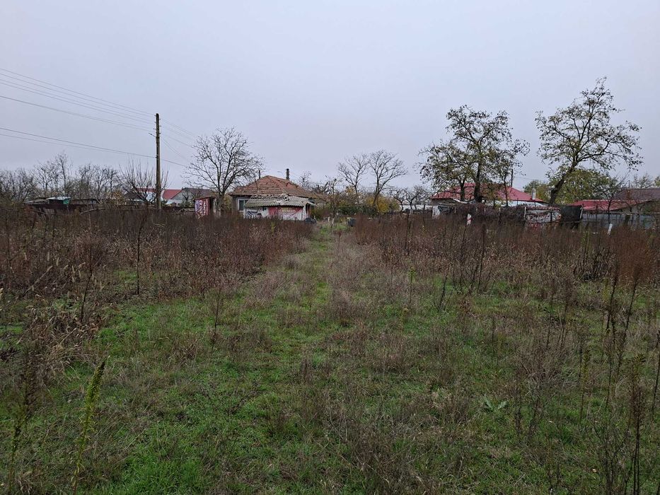 Teren de vanzare in Stoicani