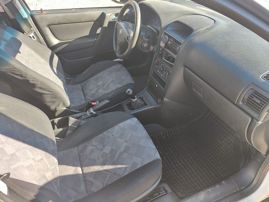 Opel asta G 1.6 benzina 8v