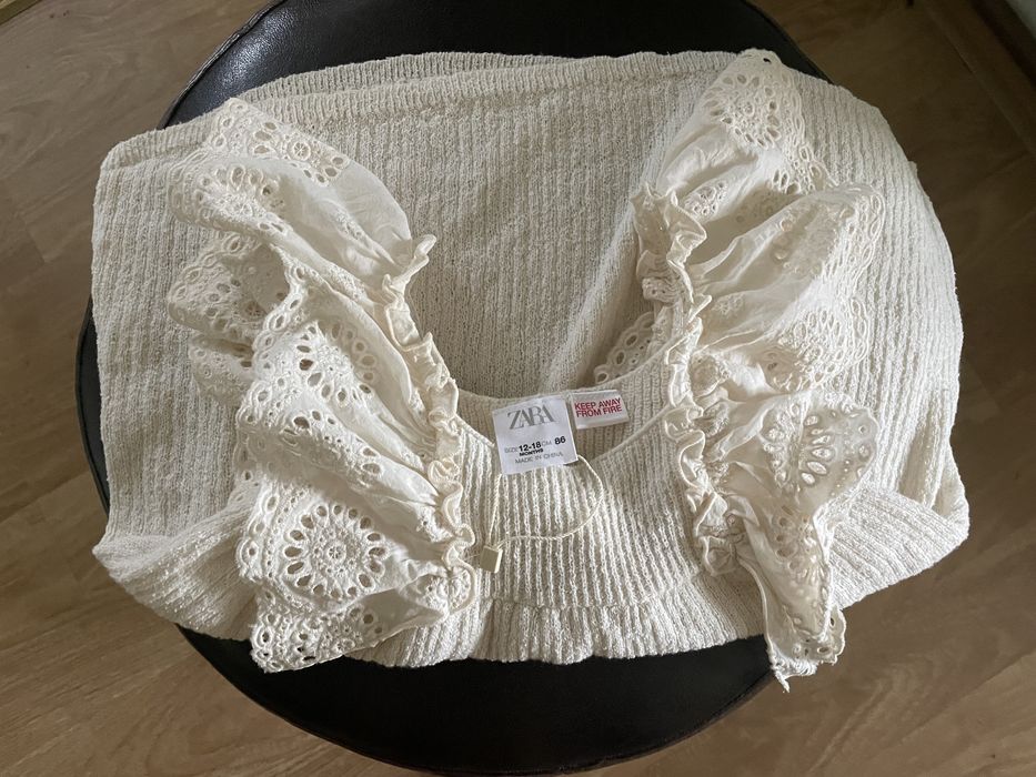 Rochita Zara cu dantela 12-18 luni, marimea 86