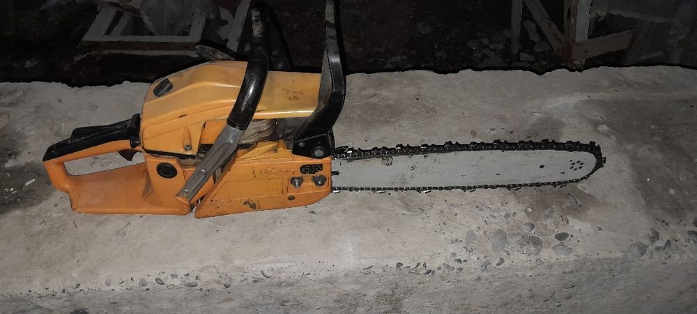 Xammasi bir joyga sotaman kimga kirak bulsa