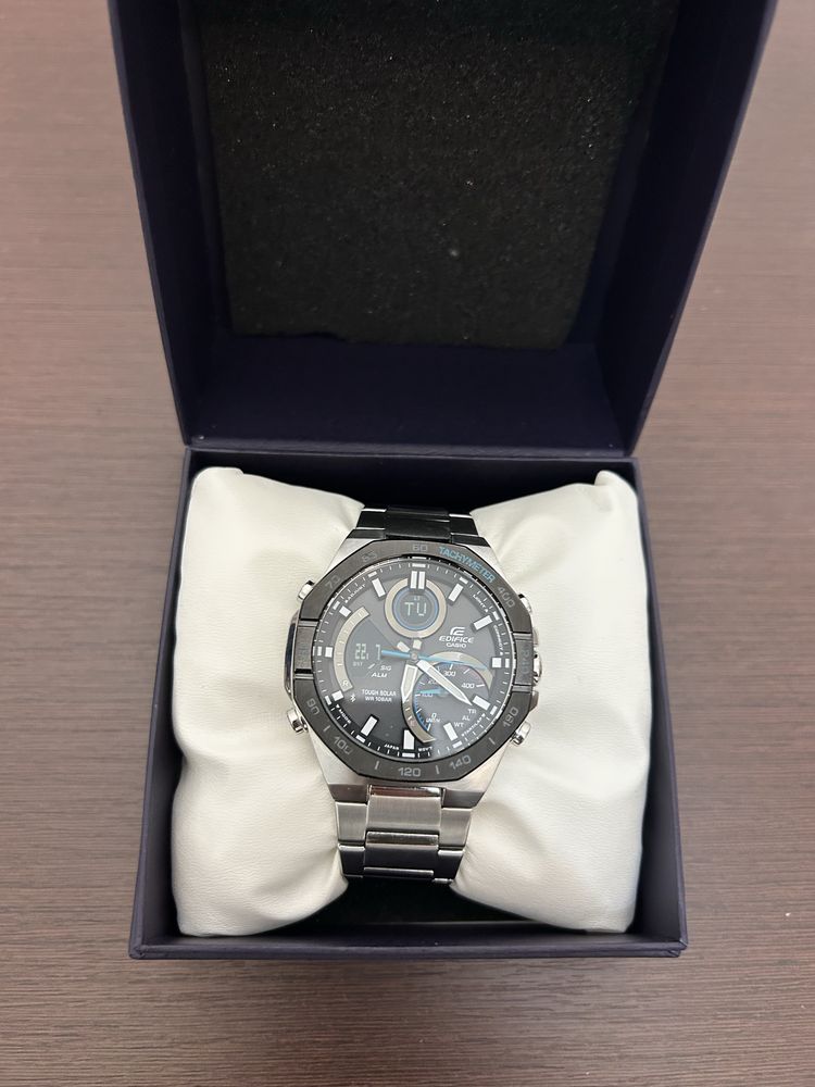Vand ceas barbatesc Casio Edifice ECB-950DB-1AEF