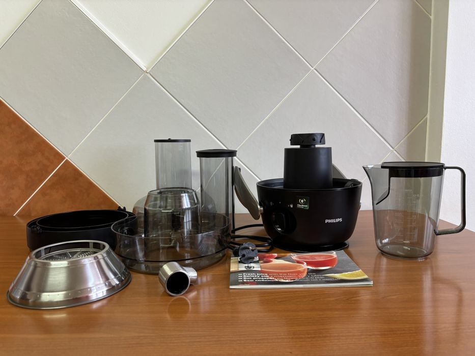 Vând storcător fructe și legume Philips HR1919/70 , 1000 W