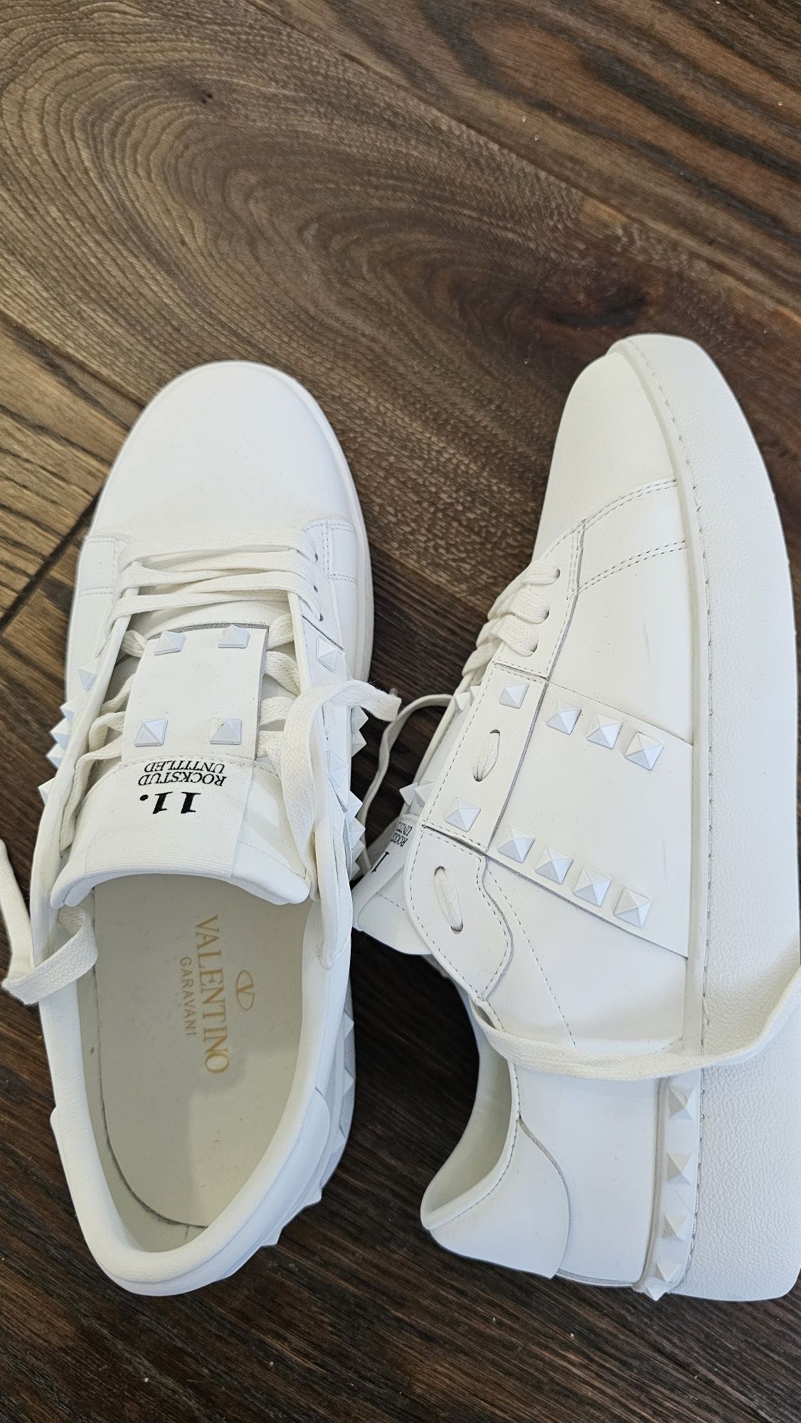 Мъжки кецове Valentino