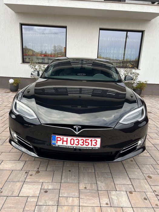 Tesla Model S Primul propietar