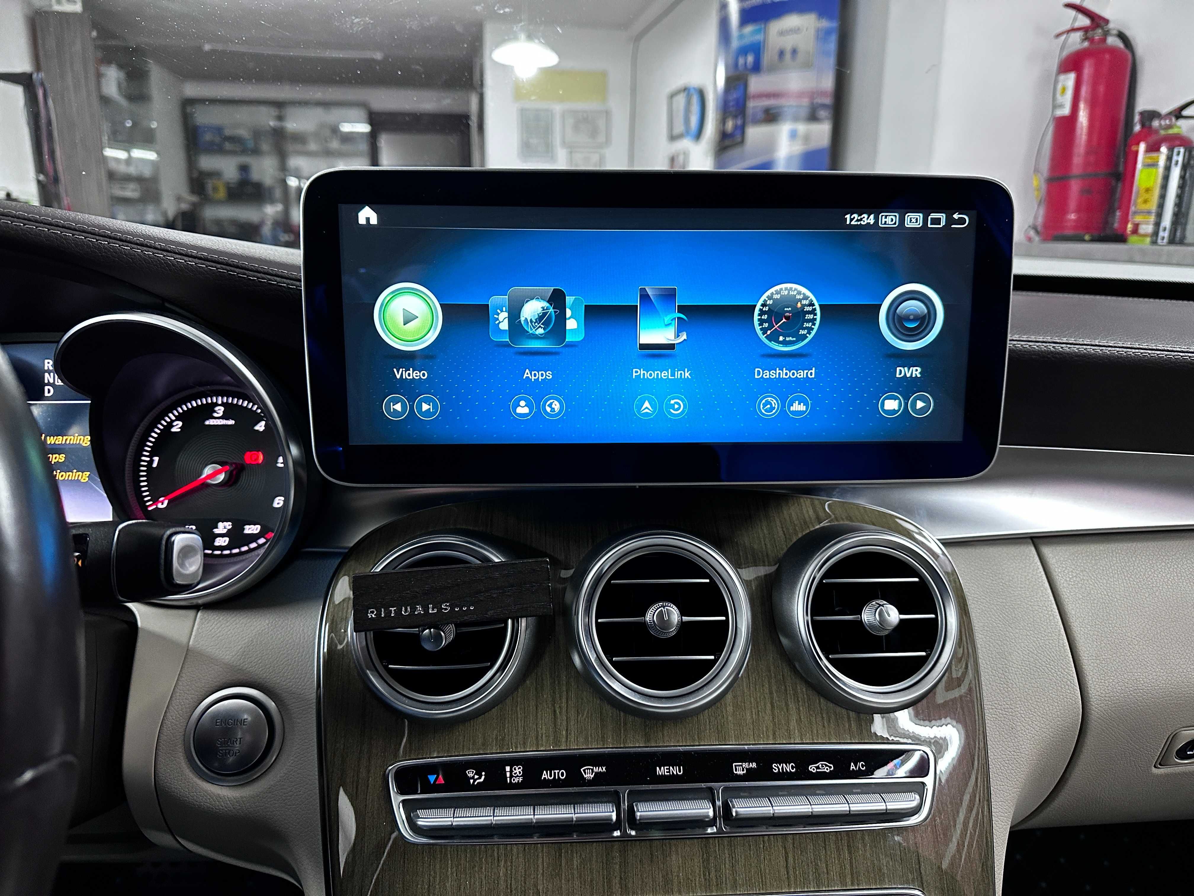 Navigatie dedicata Mercedes C W205 GLC NTG5 ecran de 12.3" Android 12