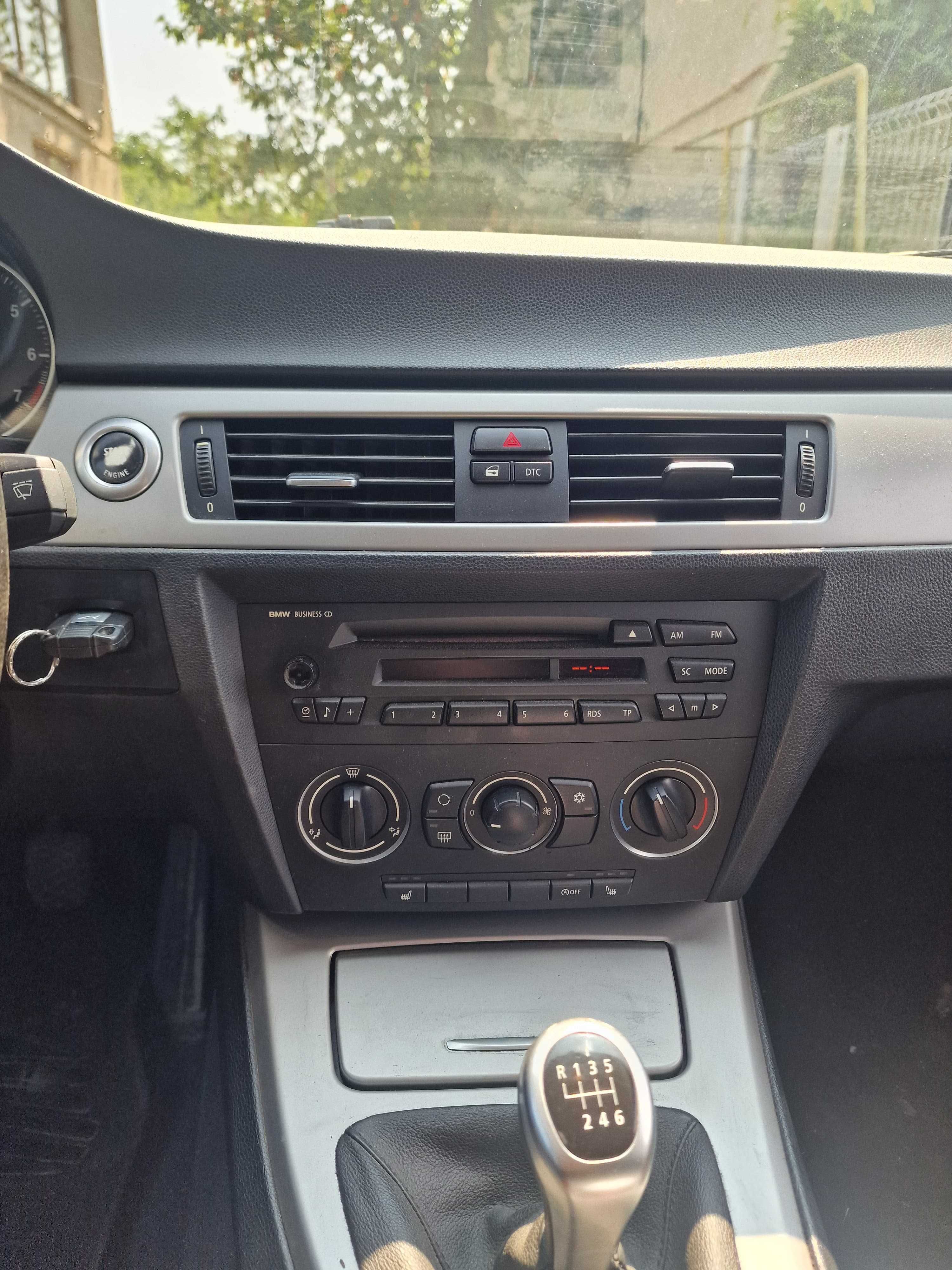 BMW Seria 3 2.0 Benzina Usor avariat