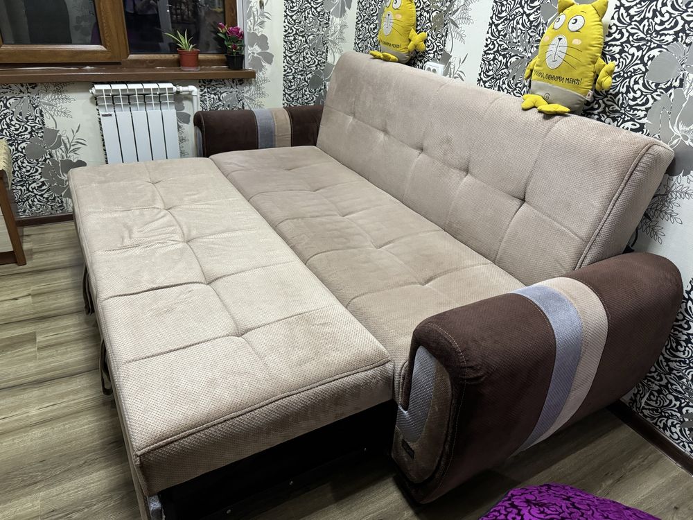 Продам мягкий диван раскладной
