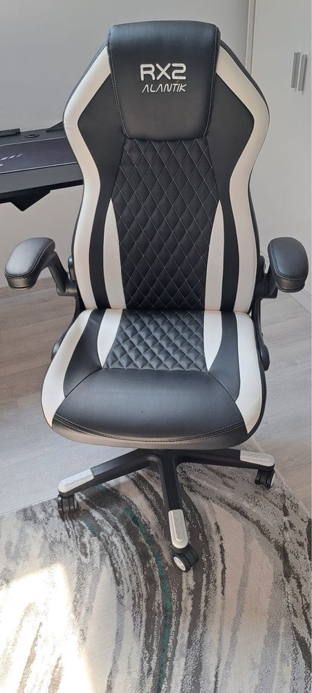 Birou Gaming+ Scaun Gaming