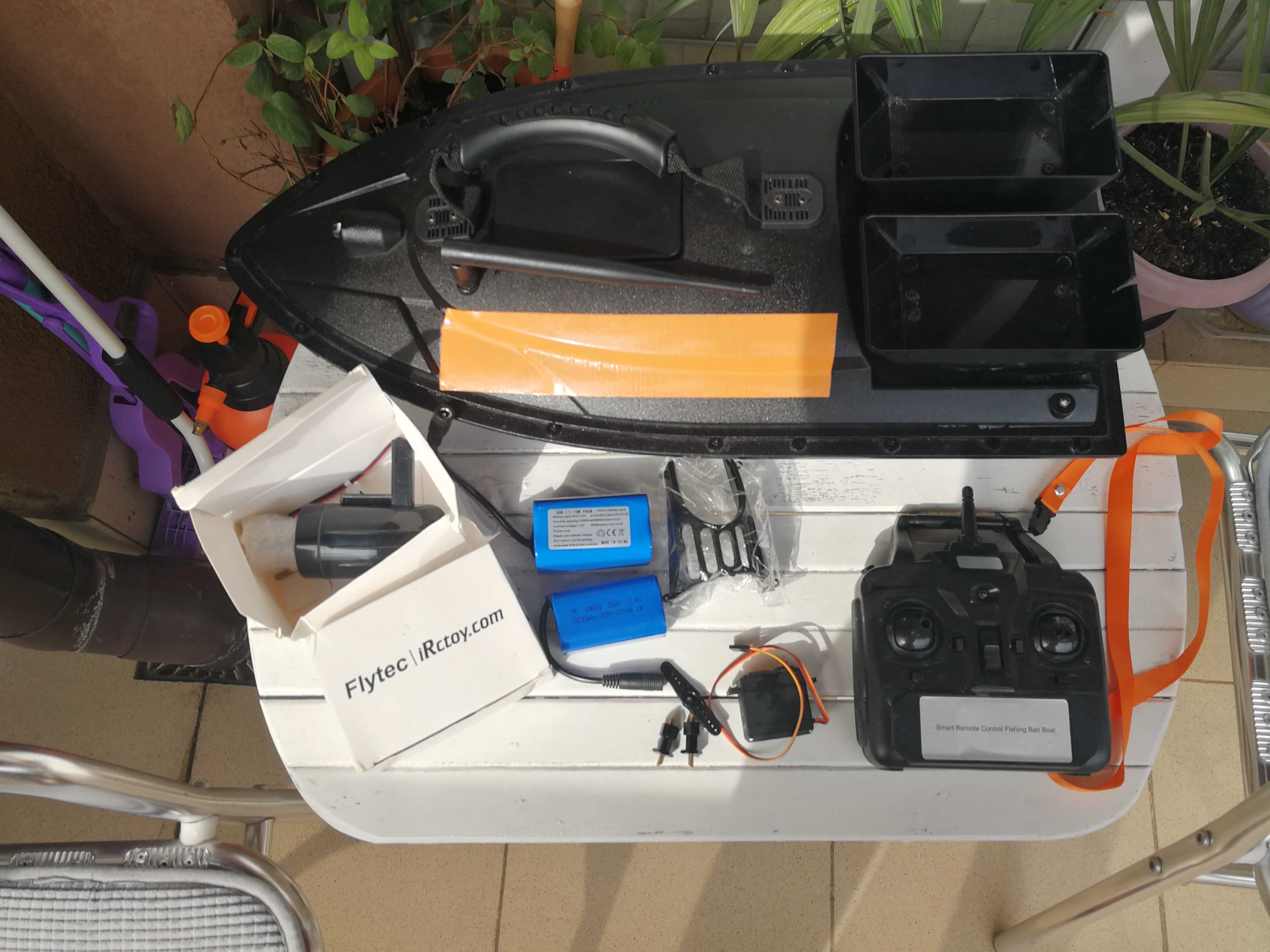 Лодка за захранка Flytec 2011-5 RC BaitBoat захранка кораб лодка риба