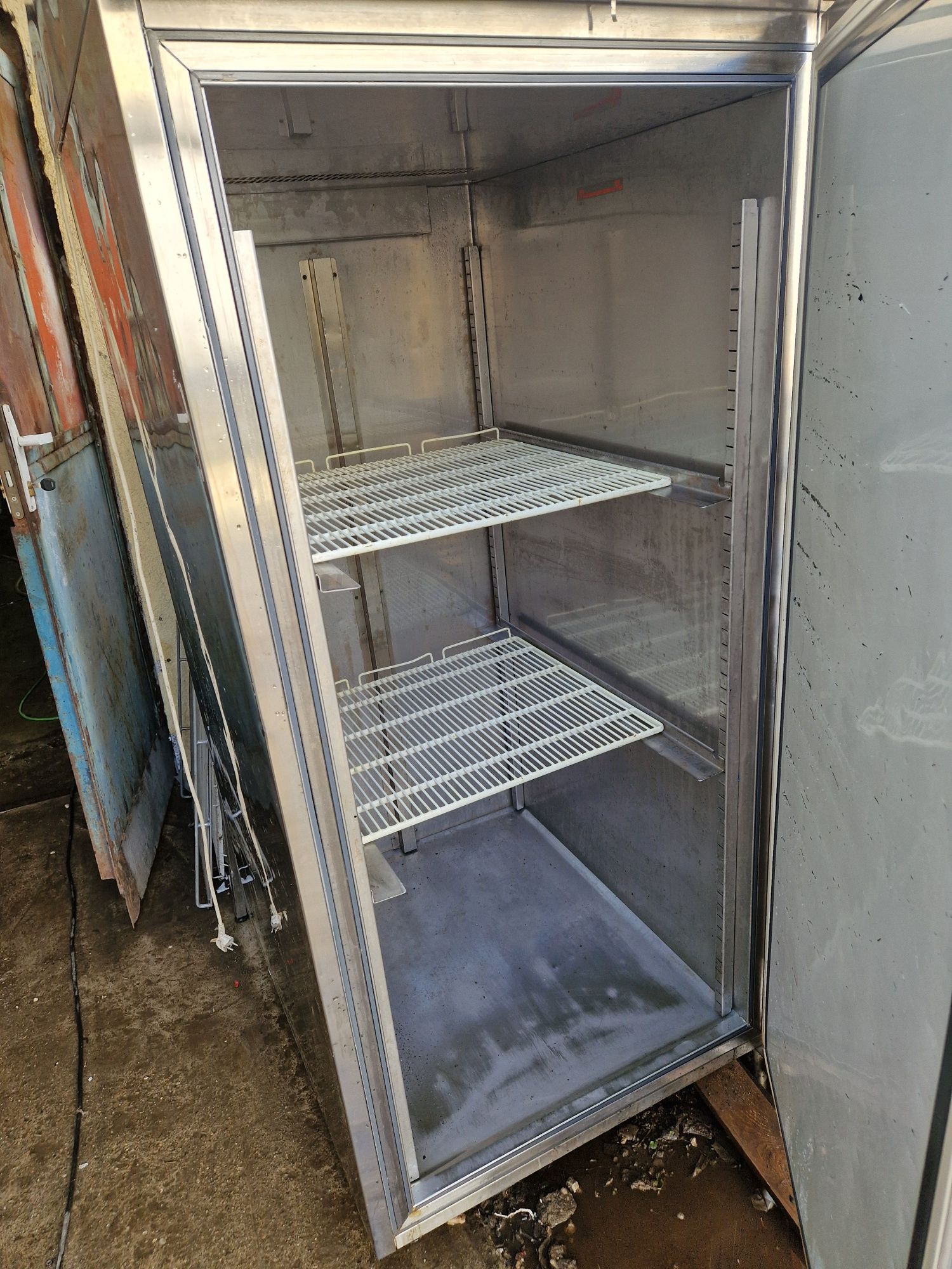 Congelator, Vitrina rece, vitrina frigorifica,  dulap frigorific,  con
