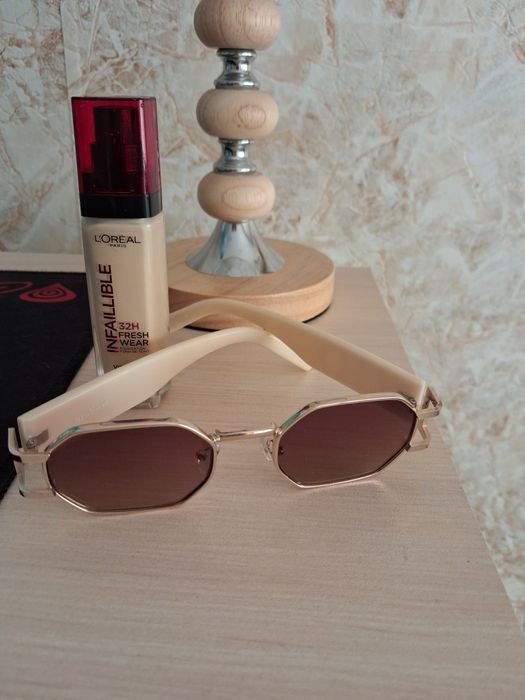 LOREAL INFAILLIBLE и слънчеви очила