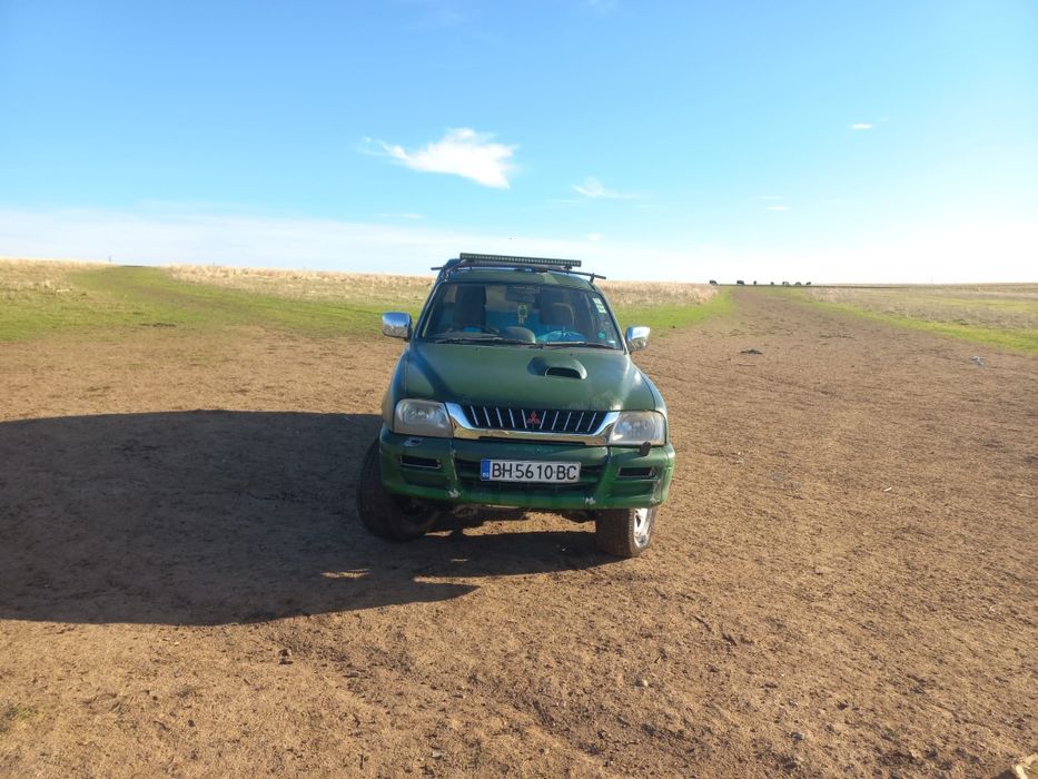 L200  vând sau schimb