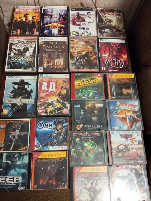 Продам диски с играми для компьютера, ноутбука.