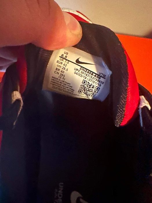 Оригинални маратонки Nike 720