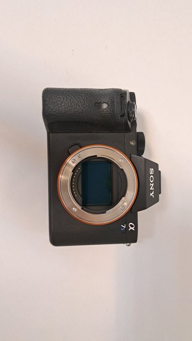 Sony mirrorless a7SII