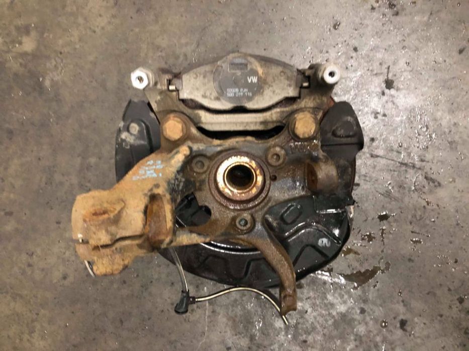 fuzeta stanga audi a3 8v dupa 2012