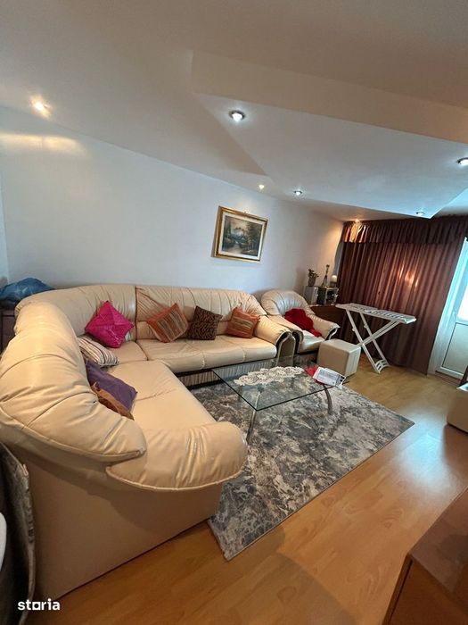 De vanzare 2 camere decomandat mobilat și utilat