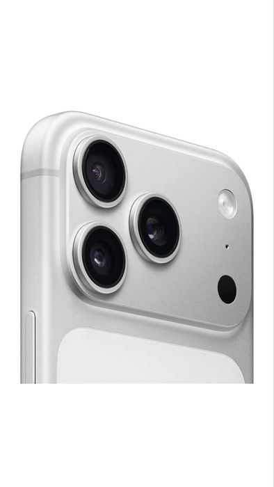 НОВ! НЕРАЗОПАКОВАН! iPhone 17 Pro 256 GB Silver