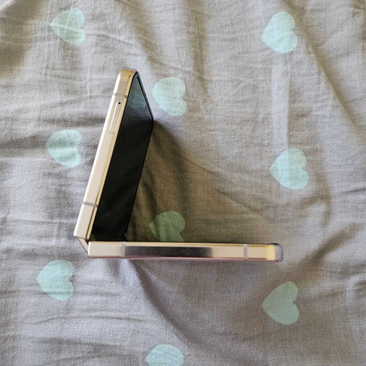 Samsung z flp 5 512 GB