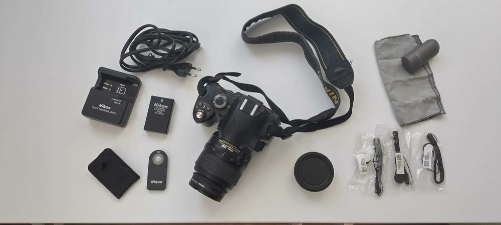 фотоапарат Nikon D40x