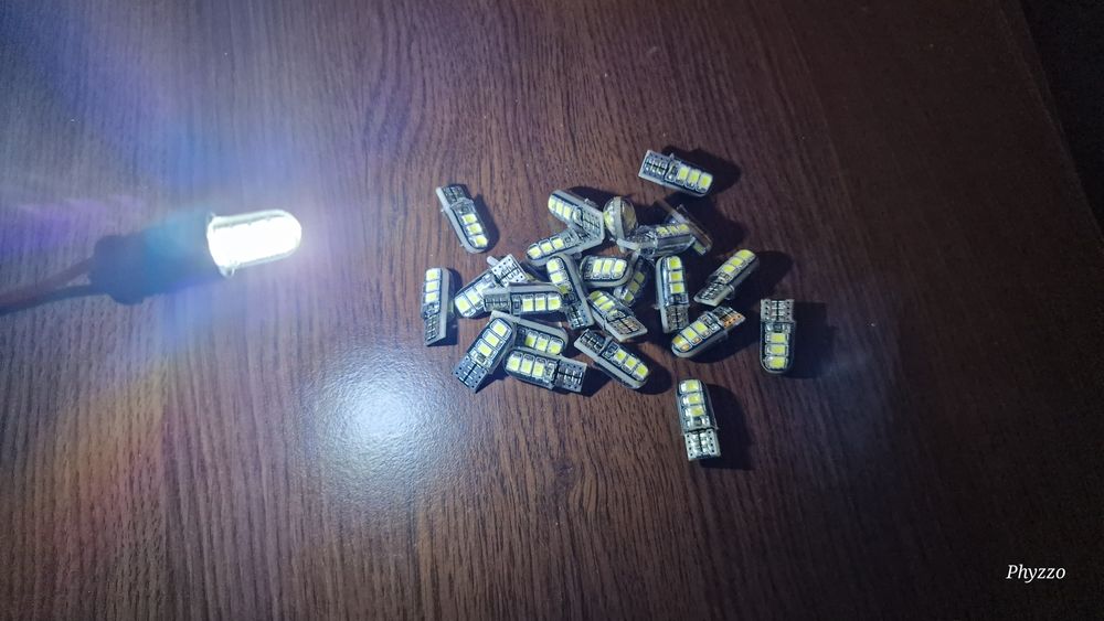 Becuri Led auto T10 canbus w5w, C5W pozitie, numar, interior