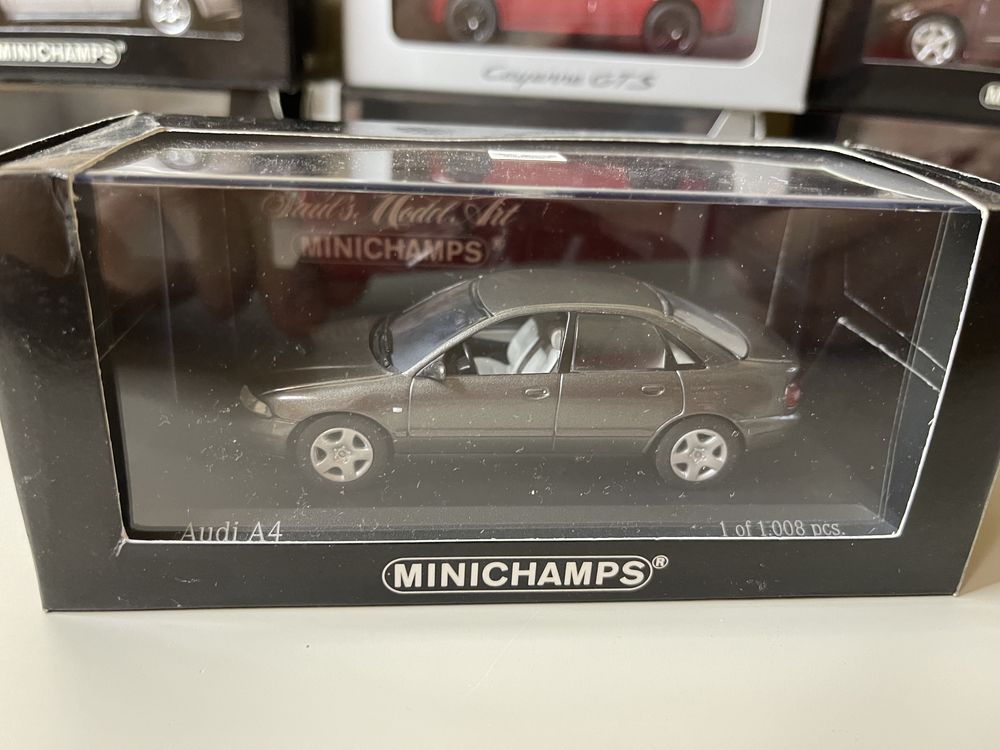 Macheta Audi A4 1:43 Minichamps