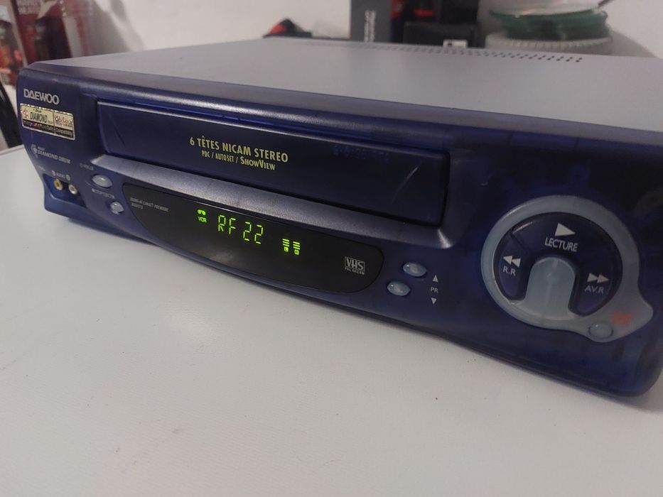 Daewoo video model BQ857B în stare perfecta