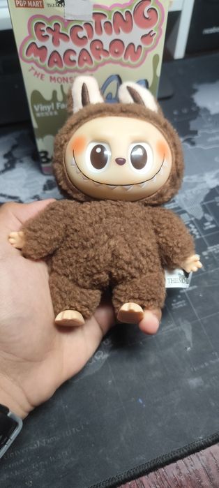 Продавам sicret labubu