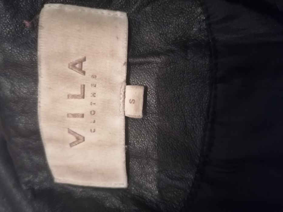 OFERTA : Geacă de piele (mărimea S)