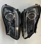 Far Mercedes w204 facelift xenon led stare impecabila! GARANTIE