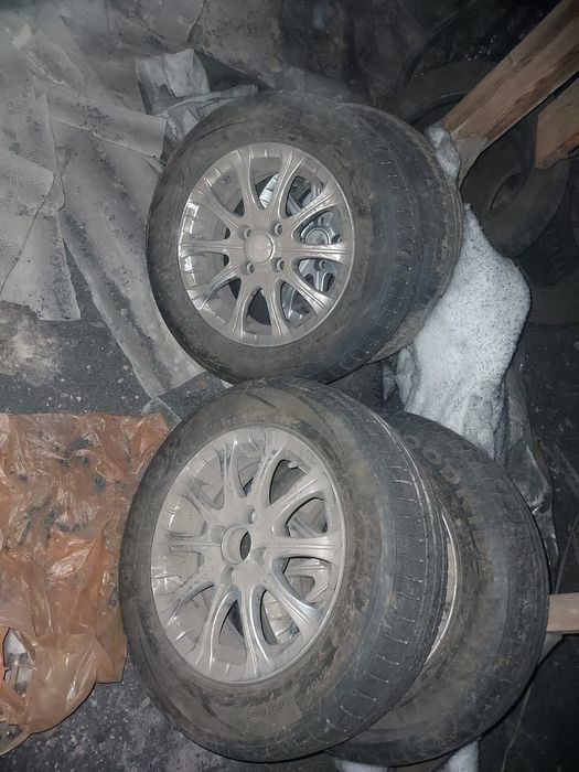 Продам новые Шины с дисками, 185/65/R14