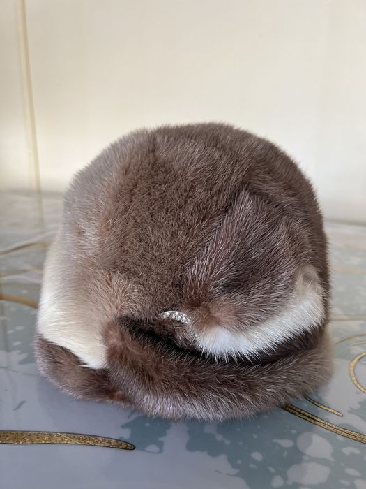 Норковая шапка