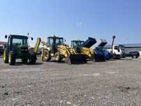 Komatsu wb93r wb97r / iveco eurocargo basculabil/john deere