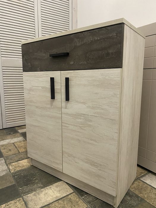 Pantofar din pal gri