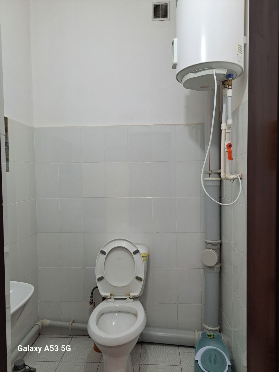 3 xonali uy student qizlaga ijaraga