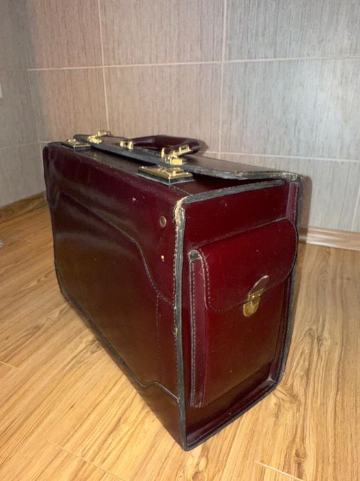 Valiza piele vintage