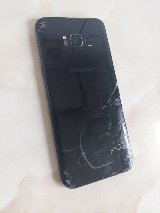[S8+] Vând Samsung Galaxy S8 Plus [pentru placa de bază] //poze reale