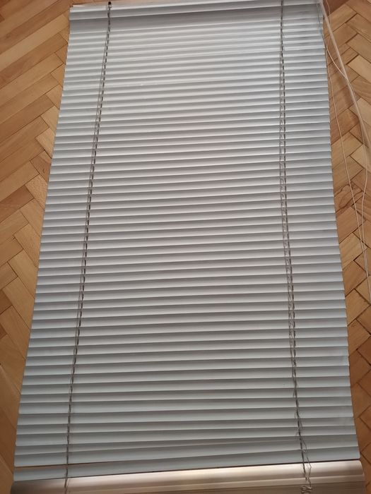 Вътрешни алуминиеви щори