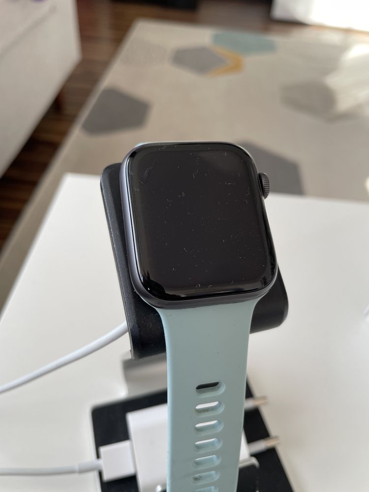 Iwatch series 4, GPS, impecabil, 5 curele