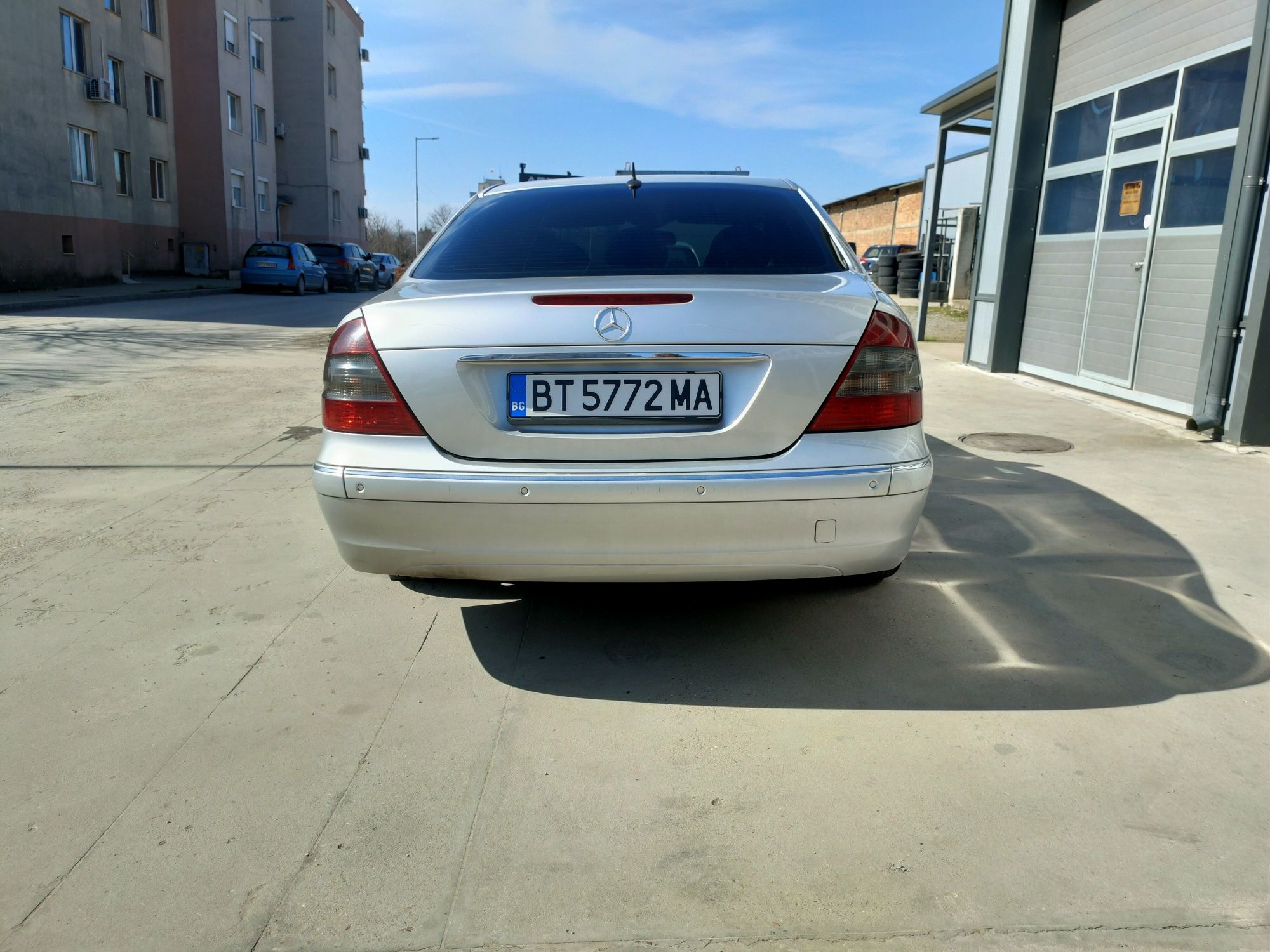 Мерцедес Е Класа W211 Седан