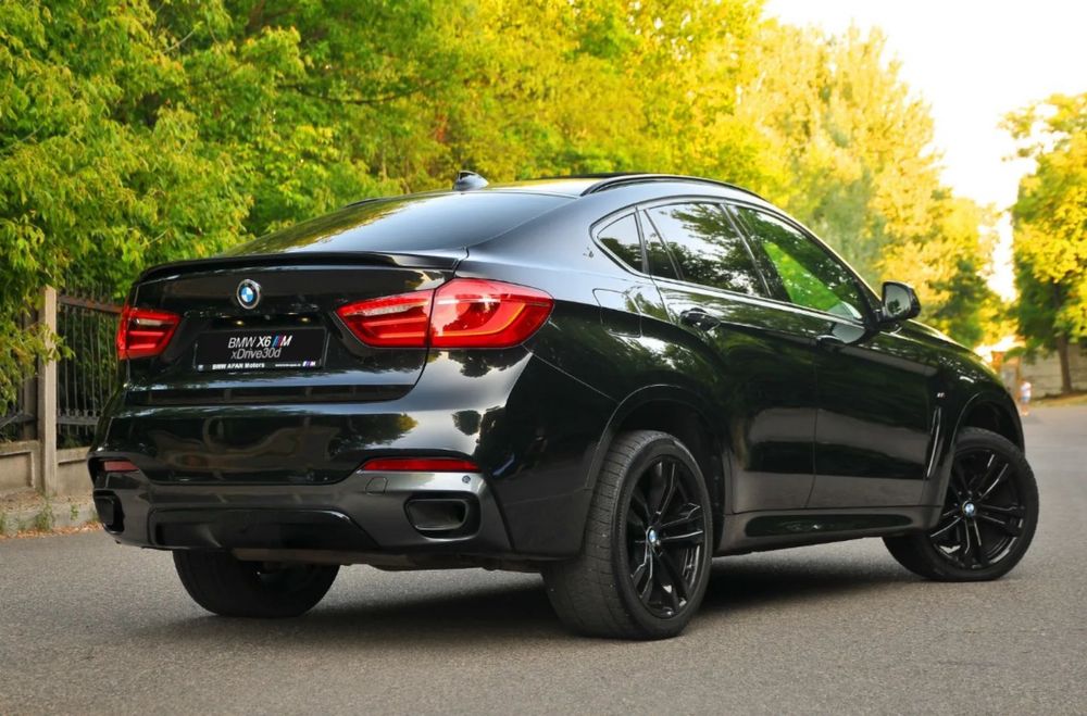 BMW X6 Pachet M din fabrica