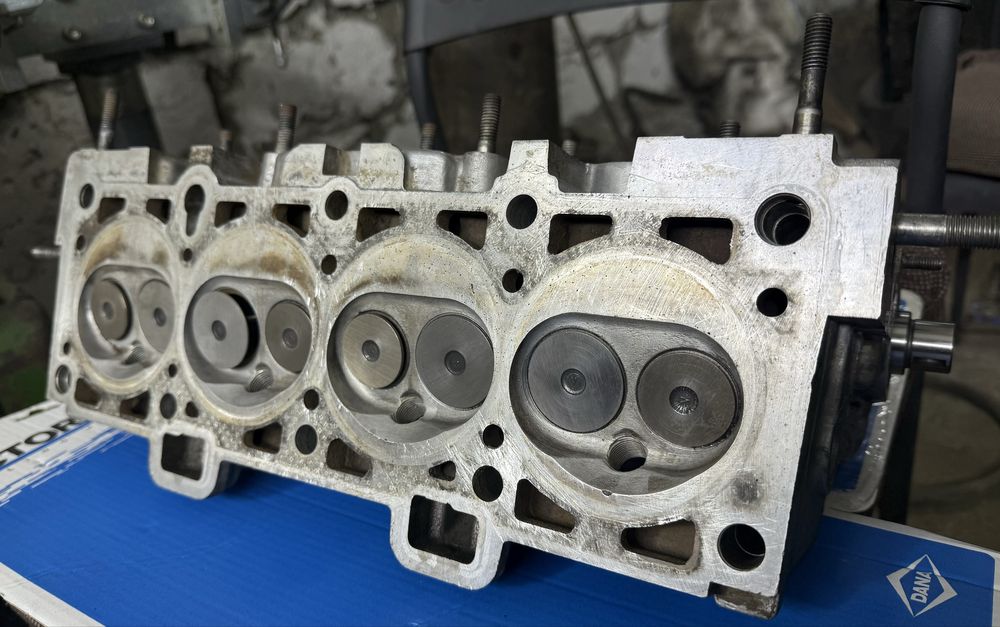 Продам (обмен) ГБЦ 8кл на ВАЗ