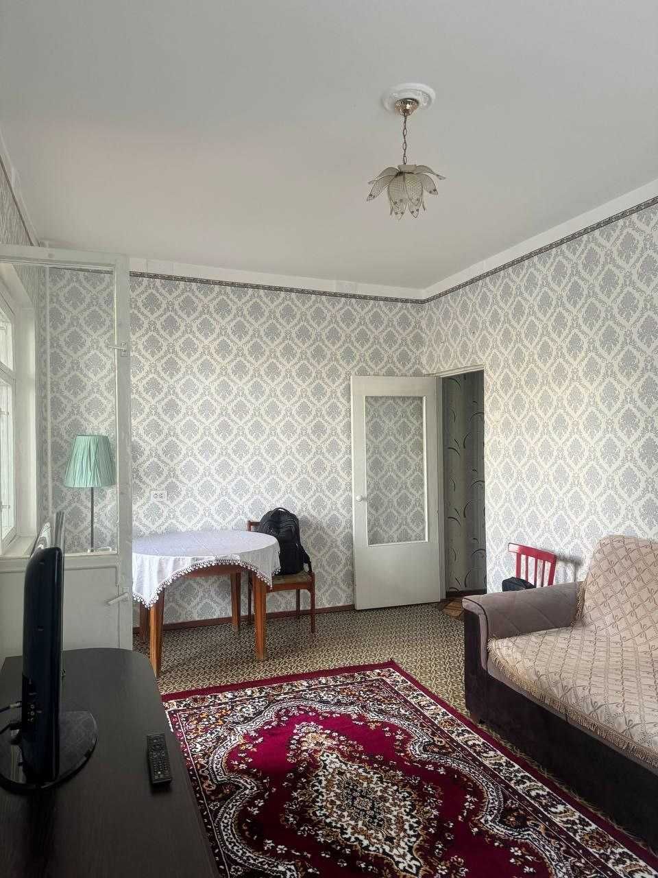 Сдаётся квартира Юнусабад 15 квартал, ориентир Арбат, 1-ком, 42 кв.м.