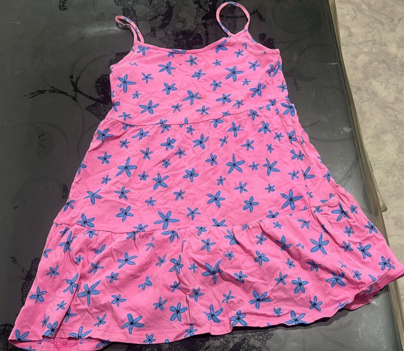 Отдам бесплатно детскую одежду