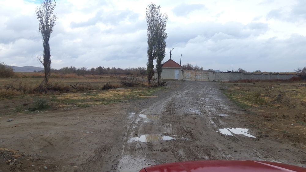 Продаётся земель участок