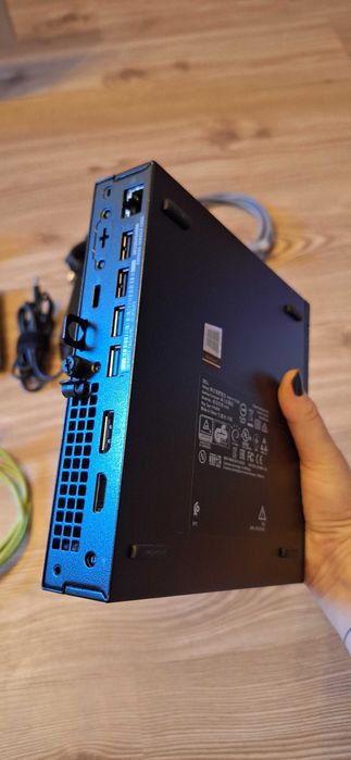 Set mini pc Dell Optiplex + monitor Dell 27i