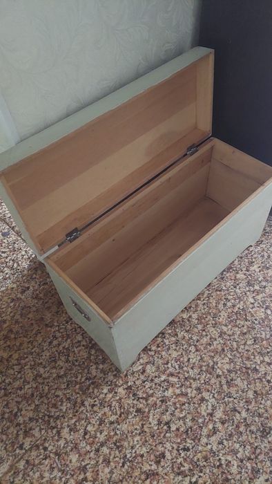 Сундуки  старинные,   прочные