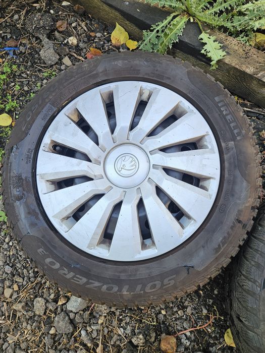 Roti T-Cross, Taigo, Seat Arona, Skoda Kamiq pirelli 205/60/16 iarna