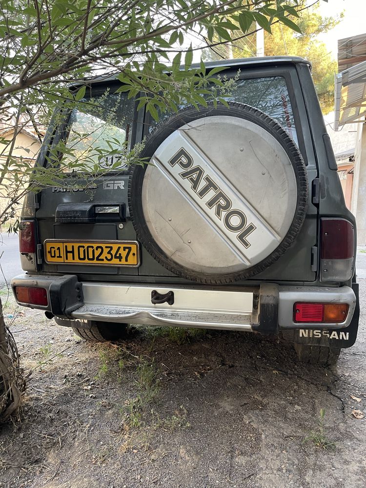 Продам Nissan patrol y60